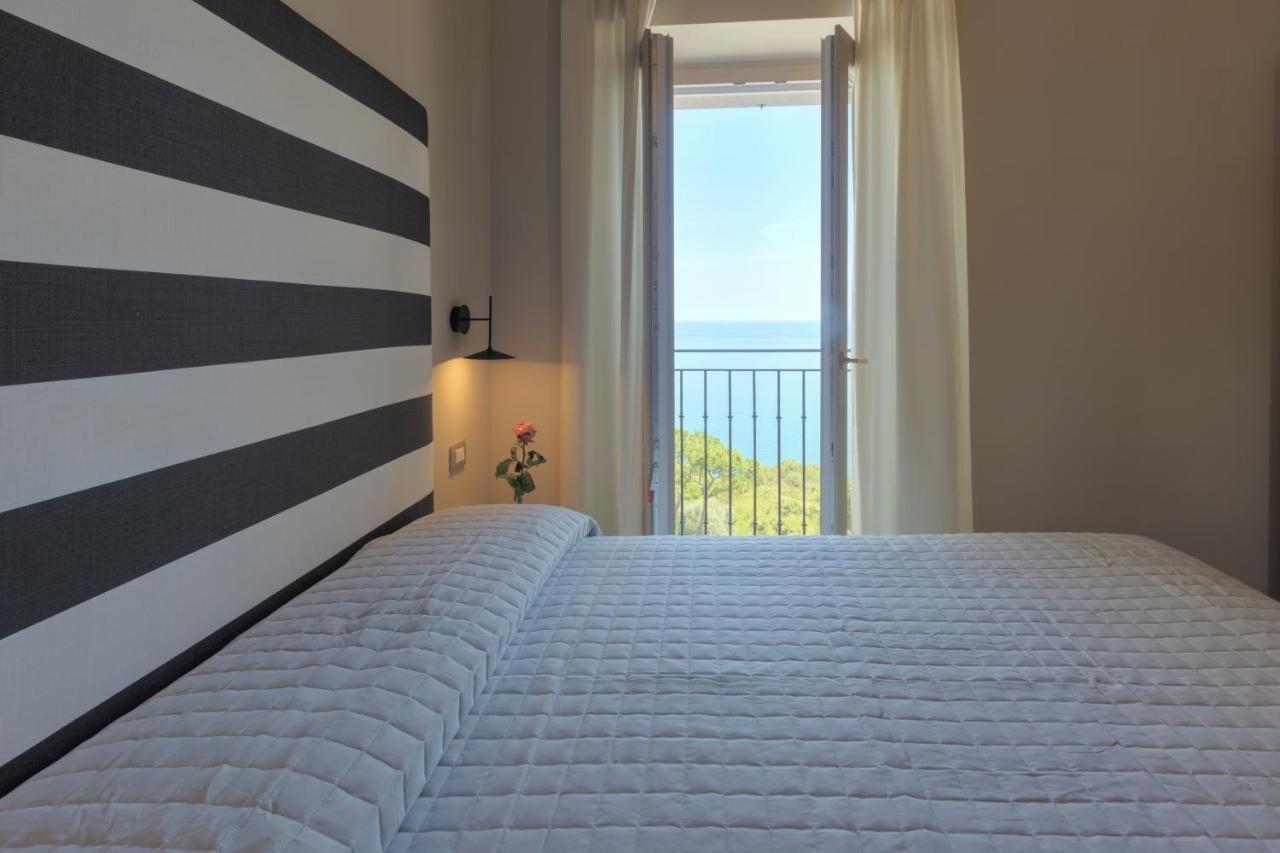 Diecidodici Boutiquerooms Sirolo Buitenkant foto
