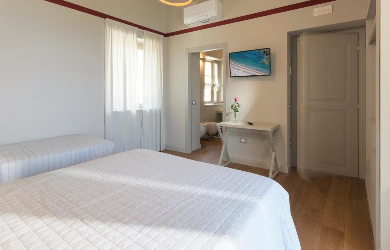 Diecidodici Boutiquerooms Sirolo Buitenkant foto